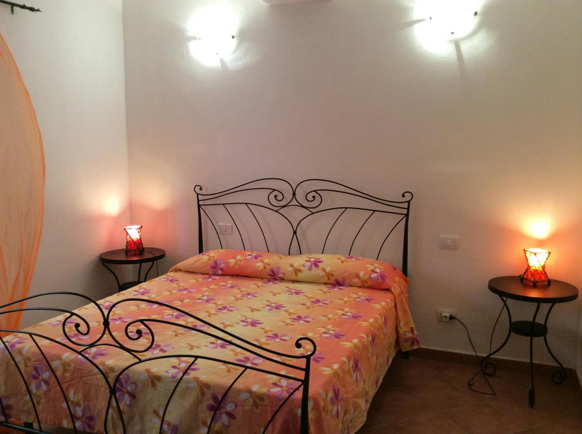 Appartamenti Le Gemme Palau Habitación foto