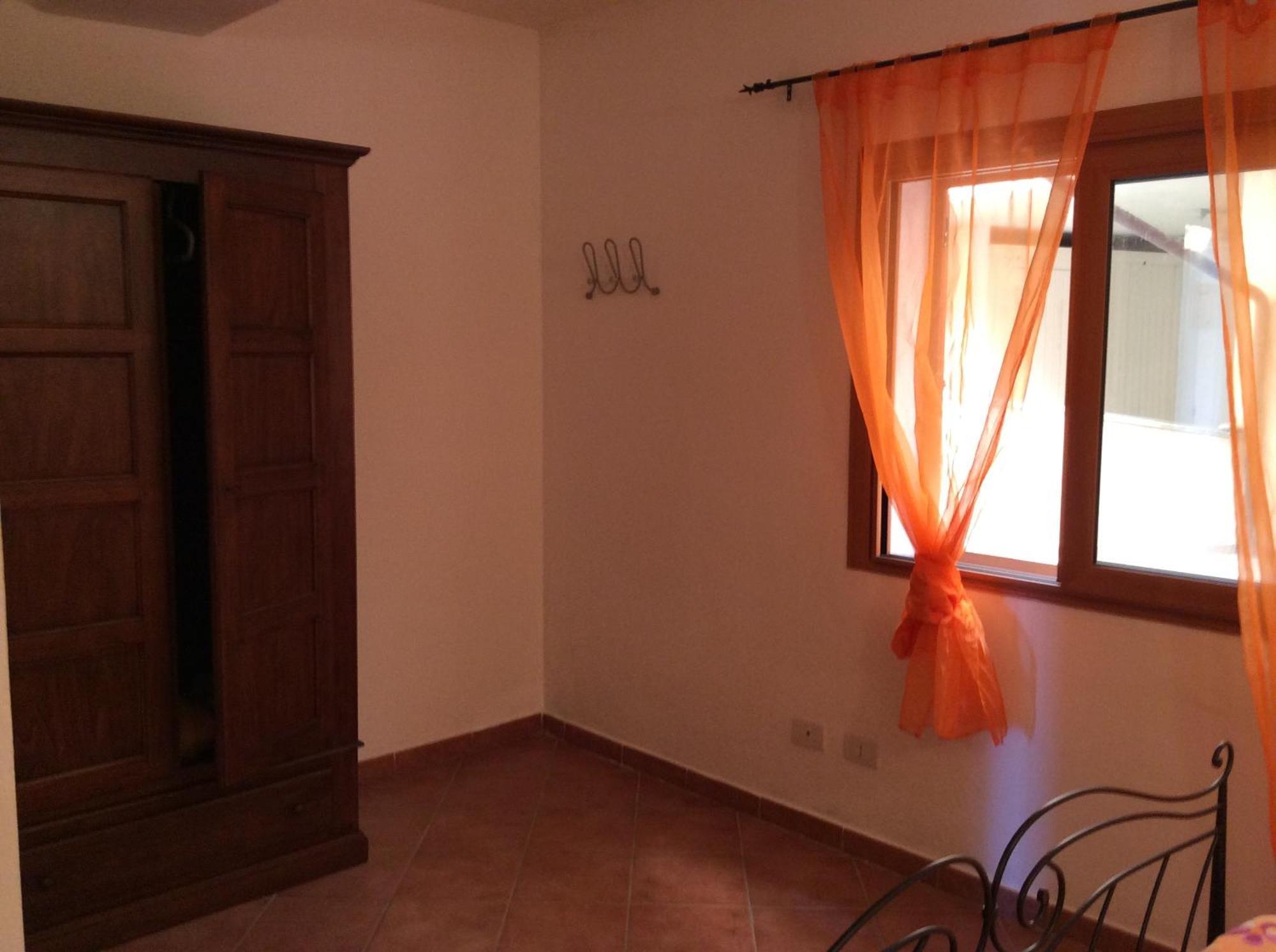 Appartamenti Le Gemme Palau Habitación foto